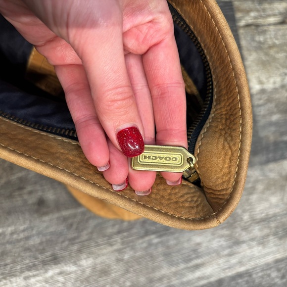 Vintage Coach Sonoma nubuck medium bucket bag - Picture 6 of 10
